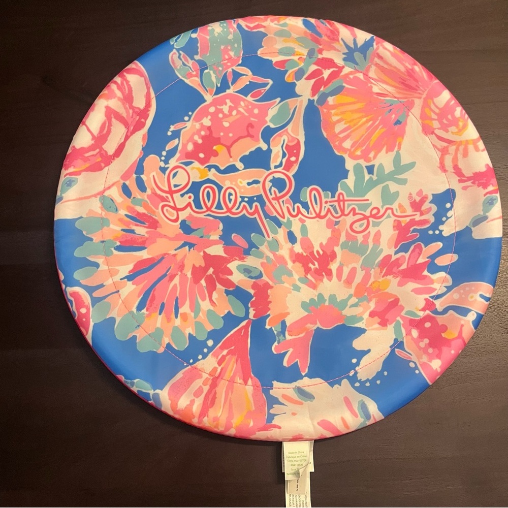 Lilly Pulitzer GWP Bay Dreamin Crab Print Soft Nylon Frisbee Disc Beach Pool